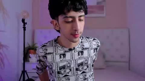 salvatore  online show from October 6, 9:08 pm