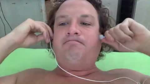 sam447105 online show from July 14, 10:43 am