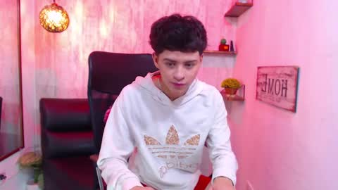 Sam online show from March 8, 1:12 pm