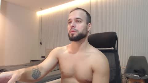 DeAlex online show from November 14, 11:44 am