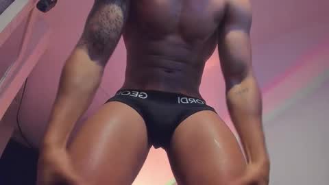 Santi Ferrer online show from December 16, 2:18 am