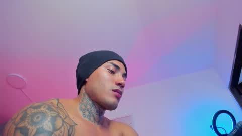 Santi Ferrer online show from November 8, 5:43 am