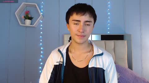 santi_fabulous online show from December 3, 9:23 pm