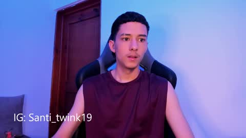 santi_twink19 online show from February 11, 12:58 pm