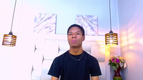 Santiiiiii  online show from March 7, 7:22 pm