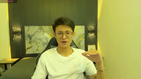 santiago_russo18 online show from January 31, 8:07 pm