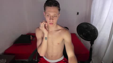 Julius Novachrono  online show from January 21, 5:27 pm