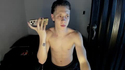 Julius Novachrono  online show from February 21, 4:18 am