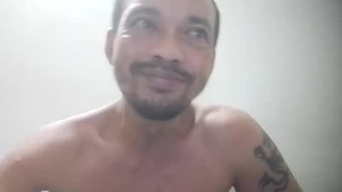 santichai561323 online show from October 18, 6:24 pm