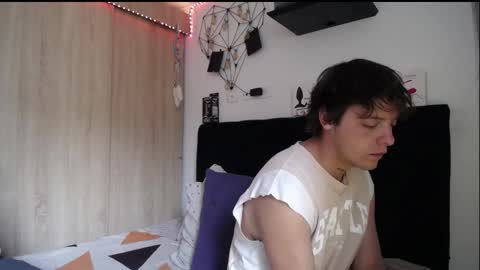 Santii online show from January 11, 5:38 pm