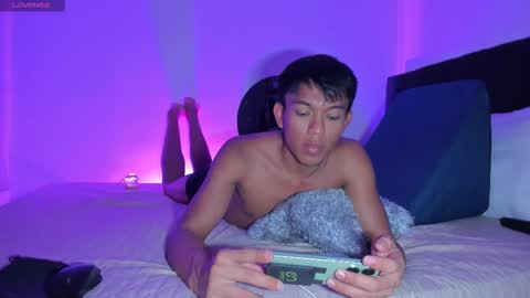 santi online show from January 11, 5:44 am