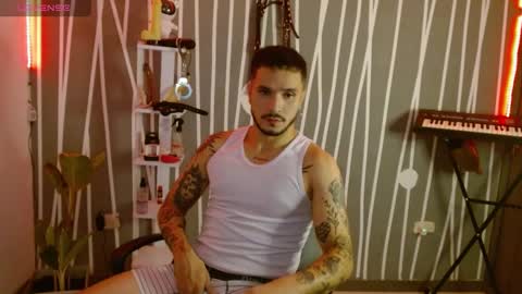 Santy Torres online show from January 17, 2:50 am