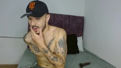 Santy Torres online show from February 6, 5:15 am