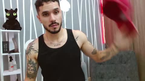 Santy Torres online show from September 27, 3:59 am