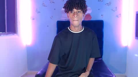 santiago online show from December 14, 1:16 pm