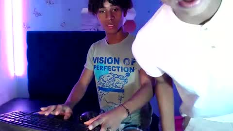 santiago online show from January 2, 1:30 pm