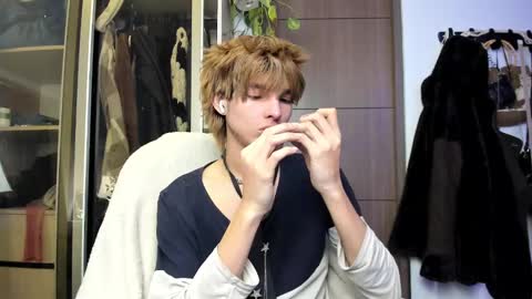 kitty online show from February 26, 3:42 am