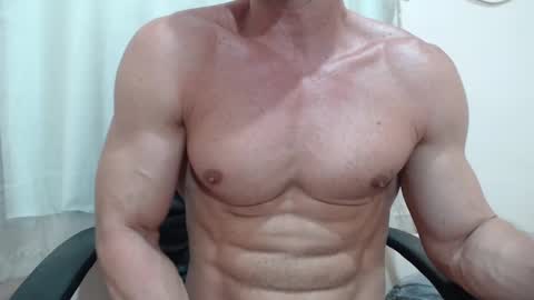 Snapshot of saradorj92 chatting on October 23, 7:28 pm saradorj92 online show from October 23, 7:28 pm