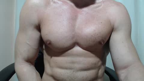 saradorj92 online show from March 25, 1:42 am