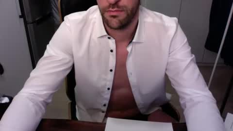 Sascha online show from December 15, 9:31 pm