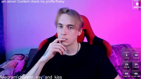 sayfer online show from February 26, 7:36 pm