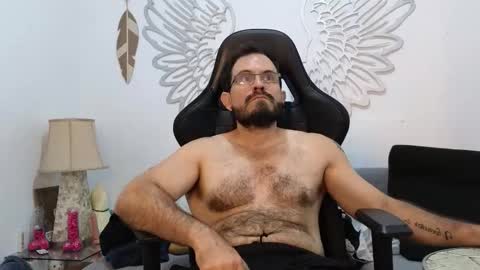 sebastian   muscleman  daddy   the better  latin  lover   online show from March 18, 3:15 pm