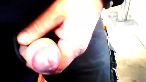 Snapshot of schmaichi chatting on February 3, 9:41 am schmaichi online show from February 3, 9:41 am