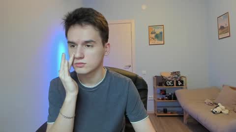 Thomas brunette and Alex blond online show from January 28, 5:54 am