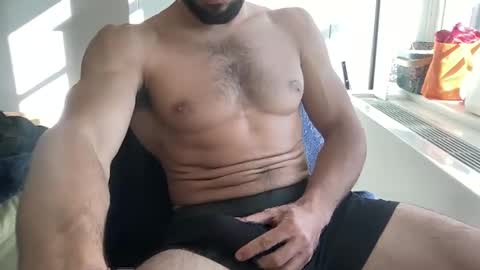 scootdub212 online show from March 9, 8:42 pm