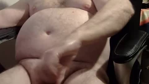 Snapshot of scotscanuck2 chatting on February 26, 11:57 pm Scotscanuck2 online show from February 26, 11:57 pm