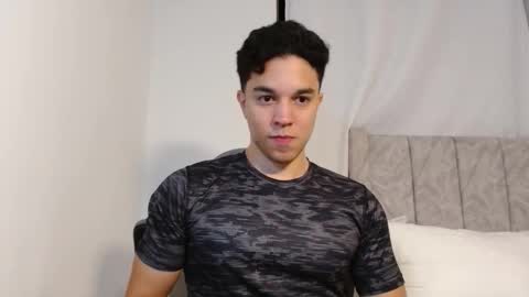 Twitter Scott brasher1 Instagram Camiloestuardo2 online show from October 29, 2:03 am