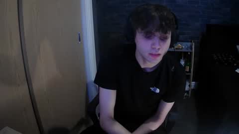 scottishlad696 online show from February 22, 10:33 pm