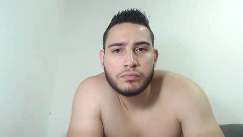 seank_noszka online show from February 11, 5:51 pm