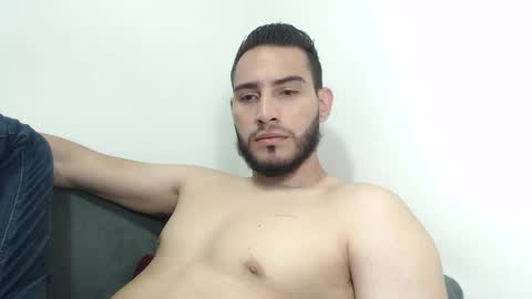 seank_noszka online show from December 7, 8:16 pm