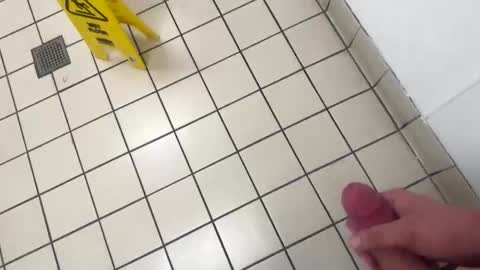 seanoofsss online show from April 11, 10:02 pm