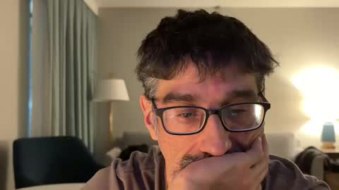 Sebastian online show from March 6, 4:42 am