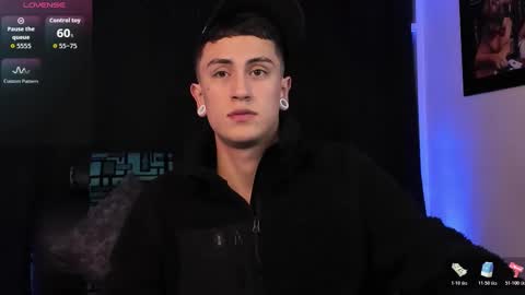 Sebastian online show from March 20, 1:42 am