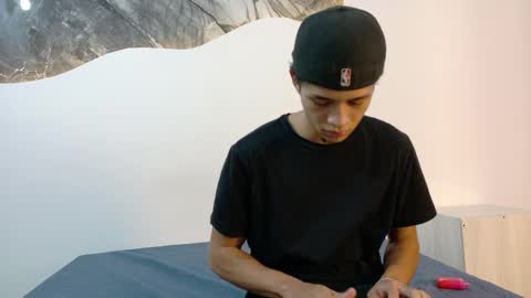 sebastian42_ online show from May 25, 8:26 pm