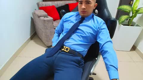 Snapshot of sebastian_oconnor77 chatting on March 1, 12:12 pm juan  sebastian online show from March 1, 12:12 pm