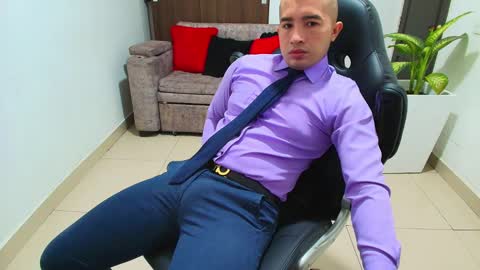 Snapshot of sebastian_oconnor77 chatting on February 24, 1:31 pm juan  sebastian online show from February 24, 1:31 pm
