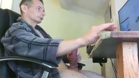 sebastianspalding450 online show from May 28, 9:07 am