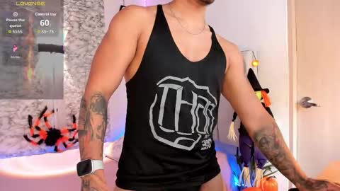 Sebas online show from October 17, 1:59 pm