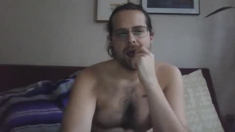 Snapshot of secret_side_of_me chatting on December 10, 7:43 pm C online show from December 10, 7:43 pm