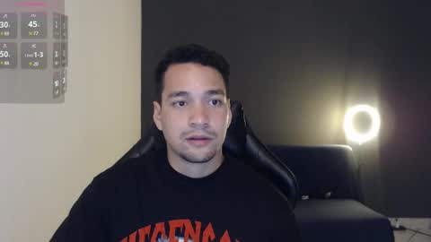 Snapshot of secretboy5000 chatting on February 21, 2:39 am Jex online show from February 21, 2:39 am