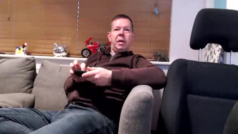 BJ online show from February 26, 8:26 am