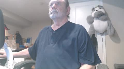 selkie2s online show from October 4, 6:46 pm