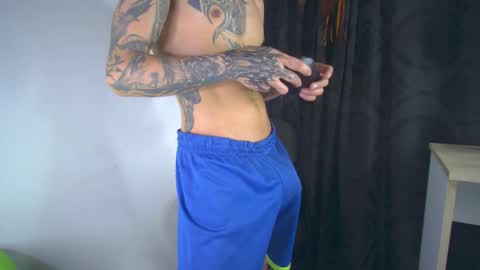 sem_alas online show from February 6, 1:35 am