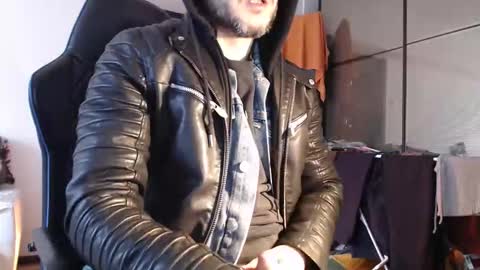 senorneby online show from March 2, 7:15 am