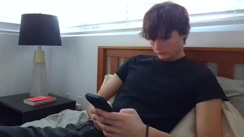 Snapshot of sensualalien chatting on February 7, 9:58 pm Cam online show from February 7, 9:58 pm