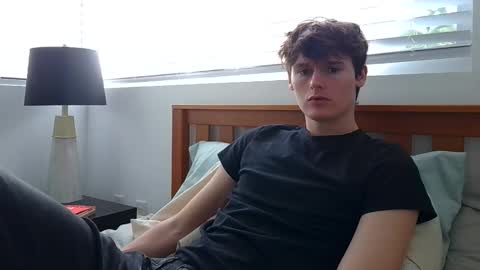 Snapshot of sensualalien chatting on December 30, 7:00 pm Cam online show from December 30, 7:00 pm